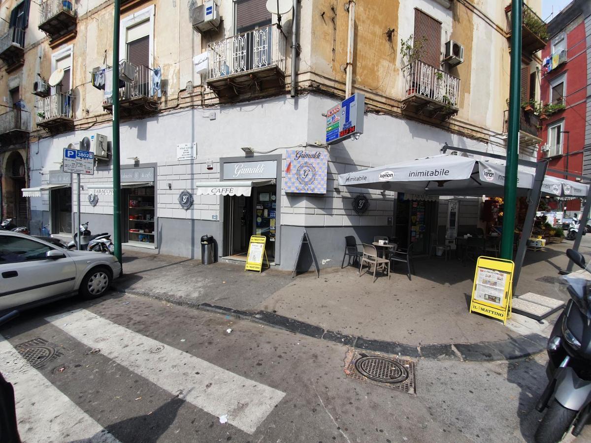 Dimora Costantino Bed & Breakfast Naples Exterior photo