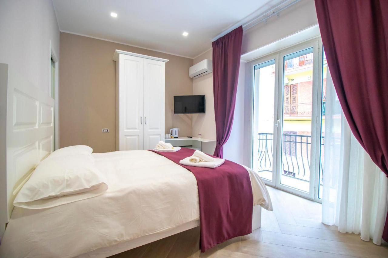 Dimora Costantino Bed & Breakfast Naples Exterior photo